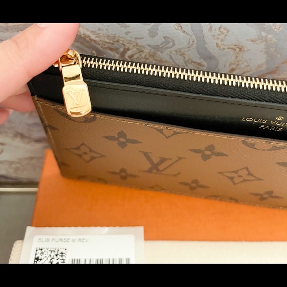 Louis Vuitton Monogram Slim Purse Wallet - Picture 11 of 11